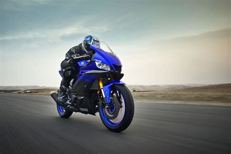 Motorrad Vergleich Yamaha R3 2020 Vs Yamaha R3 2019