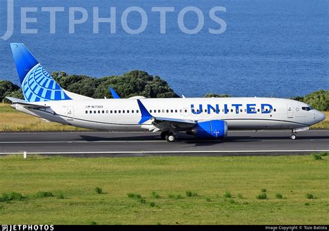 N17303 | Boeing 737-8 MAX | United Airlines | Toze Batista | JetPhotos