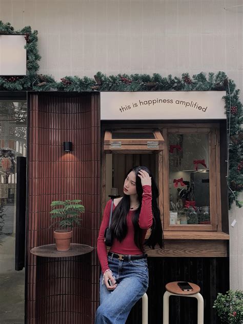 Hot girl bóng chuyền Việt Nam đẹp hút hồn sau khi nhận vinh dự lớn nhan sắc cực phẩm được ca