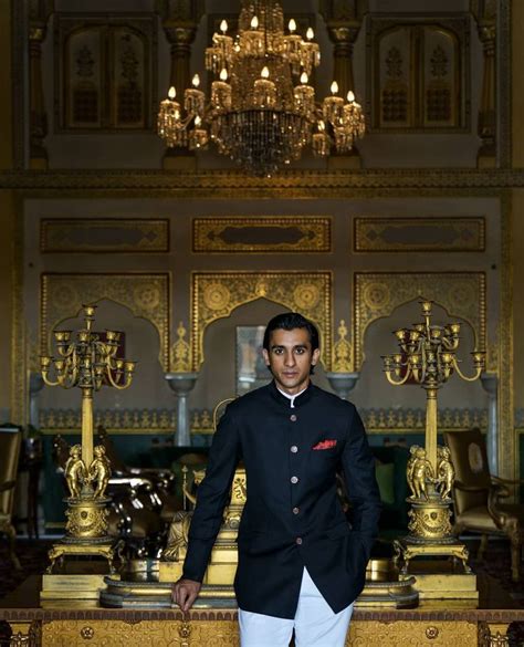 HH Maharaja Sawai Padmanabh Singh Of Jaipur King Outfit Prom Outfits