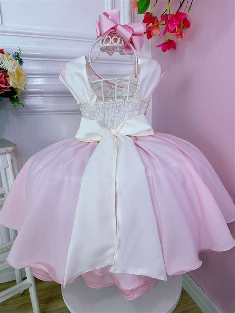 Vestido Infantil Rosa Renda e Cinto de Pérolas Damas Rosa