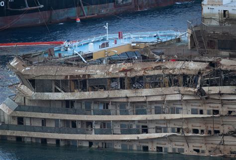 Gallery Costa Concordia Salvage Globalnews Ca