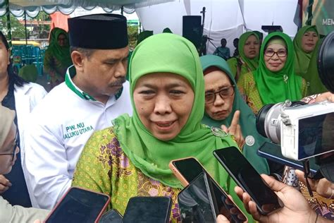 Kunjungi Ternate Khofifah Ajak Seluruh Pengurus Muslimat Nu Malut