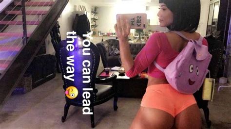 The Hottest “dora The Explorer” Cosplay 6 Pics