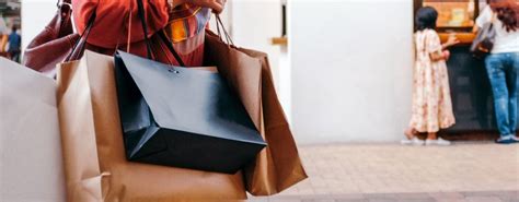 Understanding credit card interest-free periods | ANZ