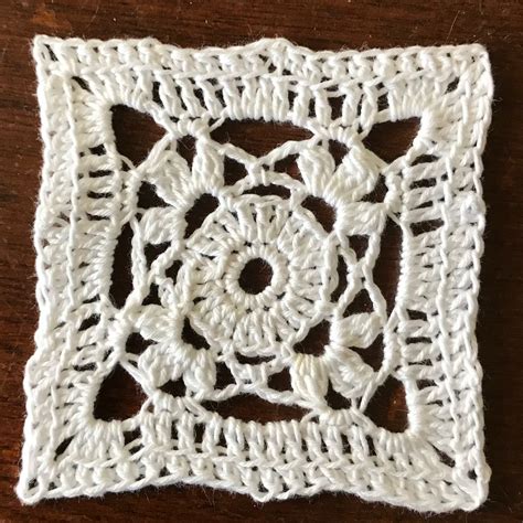 Crochet Granny Square with Flower