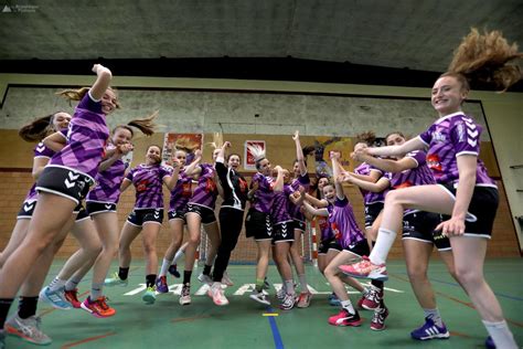 EN IMAGES Qui Sont Les Handballeuses De Lescar Finalistes De La Coupe