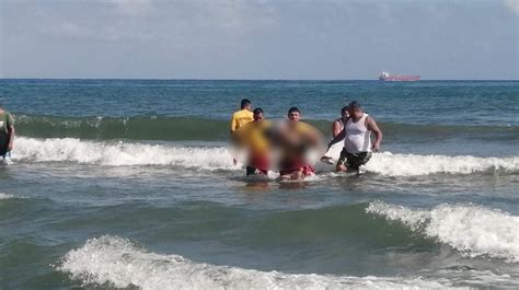 Muere Ahogado Niño De 11 Años En Playa De Tela