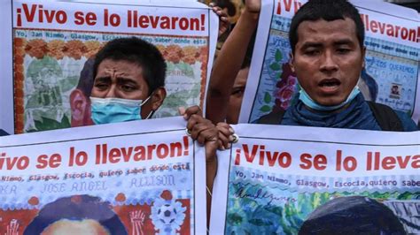 Se Fug El Polic A Acusado De Matar A Un Estudiante De Ayotzinapa Amlo