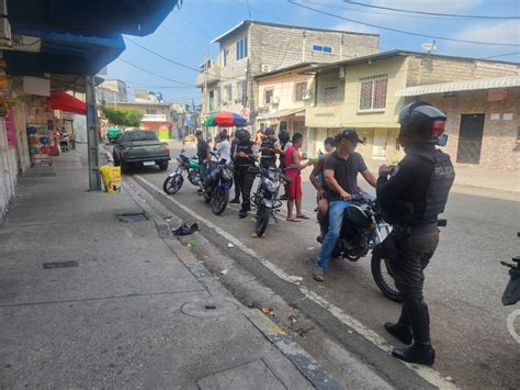 Policía intensifica operativos de control de motocicletas en Durán