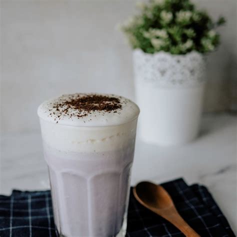 Taro Latte With Cream Cheese