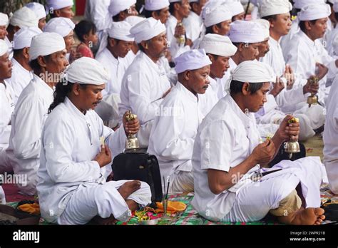 Hindus Carry Out Prayers In The Context Of The Melasti Ceremony Ahead