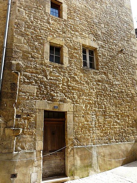 Immeuble à Sarlat la Canéda PA00082943 Monumentum