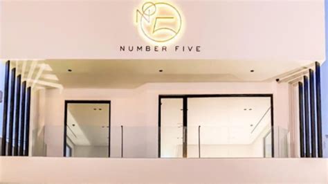 Number Five Cafe Coffee Shops In Umm Suqeim Dubai Hidubai