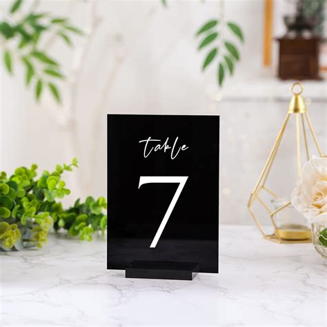 UNIQOOO 5x7 Inch Blank Tint Black Acrylic Sign For Wedding DIY Table