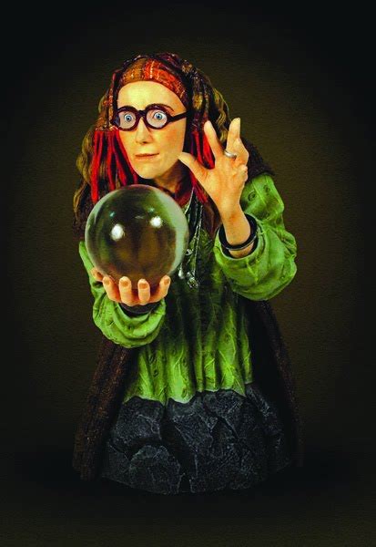 Harry Potter Collector: Harry Potter Professor Trelawney Mini Bust