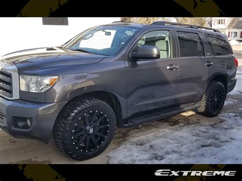 2013 Toyota Sequoia 20x9 Xd Series Wheels 27555r20 Amp Tires