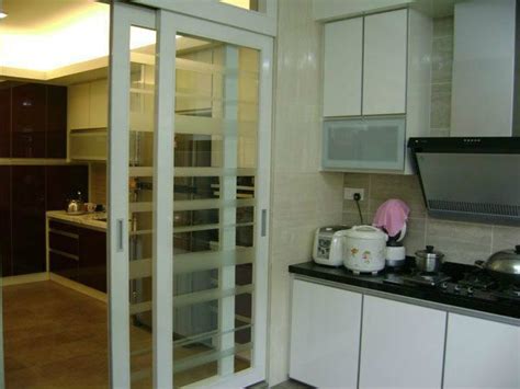 Inspirasi Pintu Kaca Geser Untuk Dapur Minimalis Windownesia