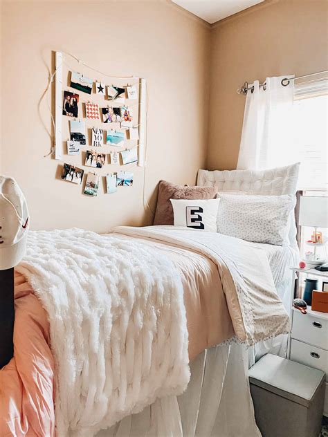 20 Best Wall Decor For Dorm Room Ideas For College Students