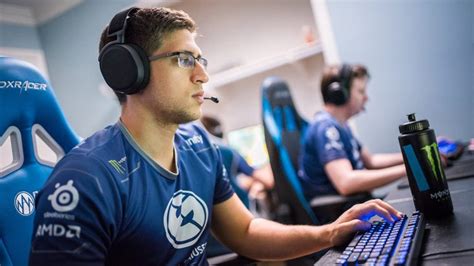 Evil Geniuses Dan Vgj Storm Maju Ke Upper Bracket Dota Summit Metaco