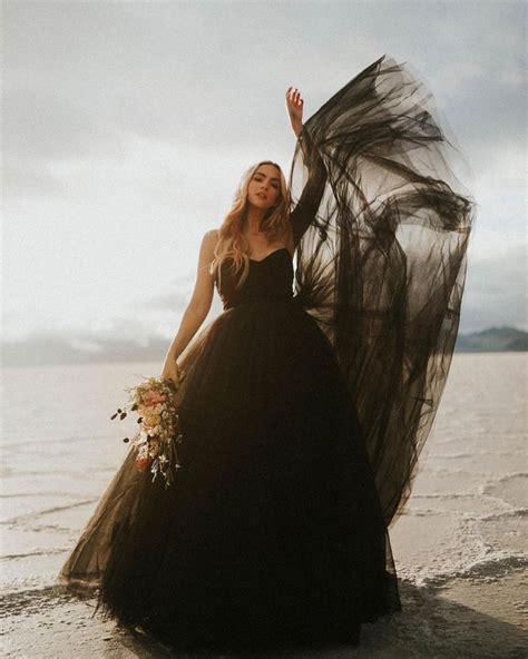 Black Wedding Dresses With Edgy Elegance