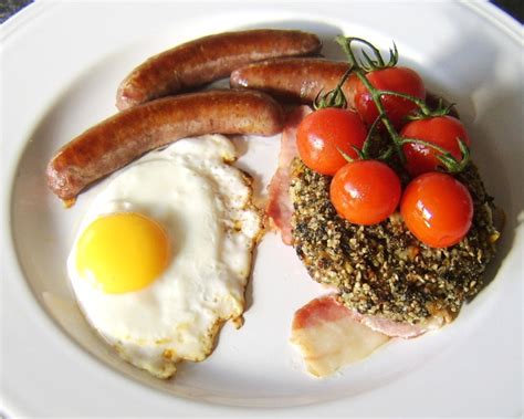 How to Make a Full Welsh Breakfast | Delishably