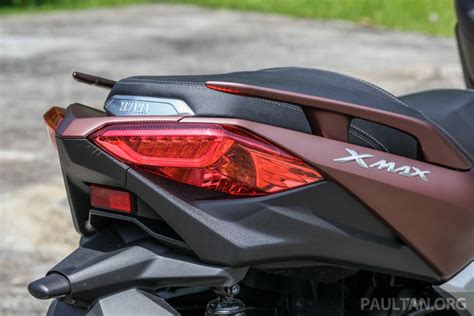 Review 2018 Yamaha Xmax 250 Scooterific Fun Yamaha Xmax 250 16