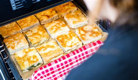 Long Pastry Leaves Yayla Au