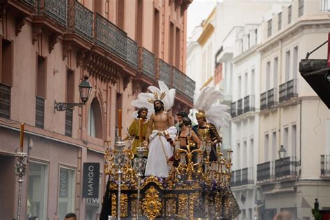 Domingo De Ramos De Lluvia Y Barro En Sevilla Andaluc A Informaci N