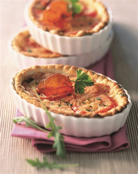 Recette Tartelettes Au Saint Nectaire Et La Tomate Marie Claire