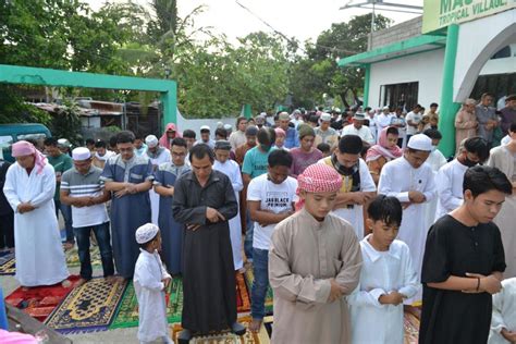 FILIPINO MUSLIMS OBSERVE EID’L FITR - Journalnews