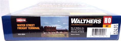 HO Scale Walthers Cornerstone 933 3009 Water Street Freight Terminal