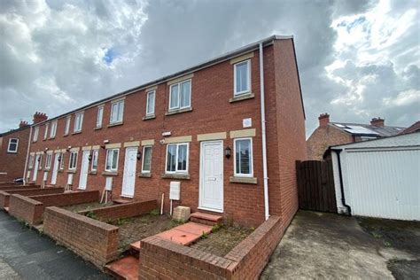 Blackwell Road Carlisle Ca2 2 Bedroom Terraced House For Sale