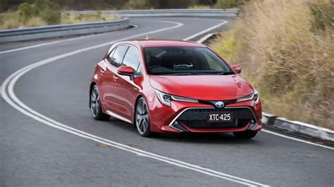 Toyota Corolla Review Price Features Specs Performance Safety