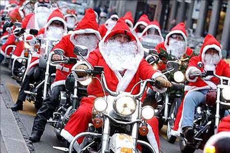 Christmas Motorcycle Pictures - CycleFish