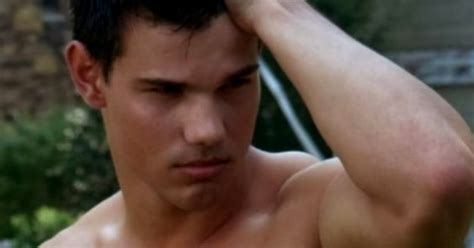 NOTICIASNEWS Las Celebridades Hot Menores De PARTE