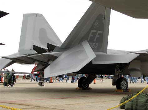 F-22A Raptor Walk Around Page 1