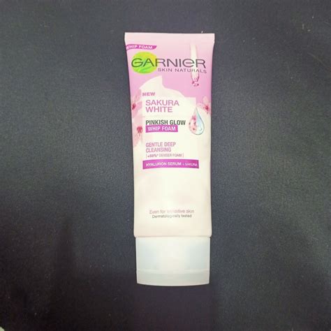 Garnier Sakura White Pinkish Glow Foam Kesehatan Kecantikan Kulit