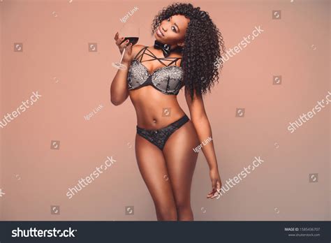 Hundred Hot Ebony Royalty Free Images Stock Photos Pictures Shutterstock