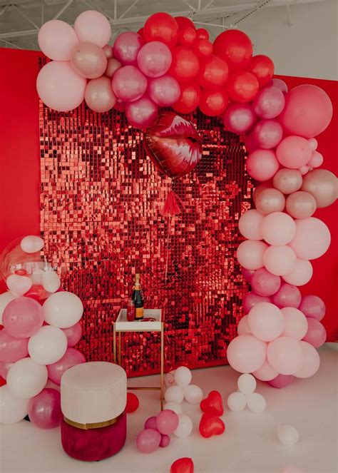 Poppin Valentines Day Balloon Garland 12 Ft With Lip Helium Balloon