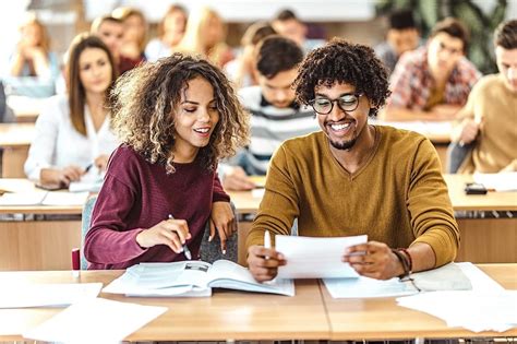 Qual Curso Fazer Na Faculdade Saiba Como Escolher Unisant Anna