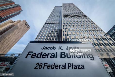 26 Federal Plaza Photos and Premium High Res Pictures - Getty Images