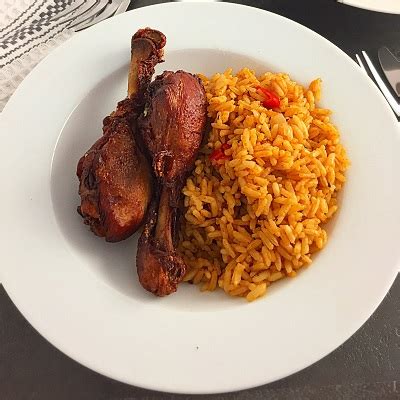 Jollof Rice & Chicken – The Wackies CookHouse