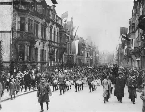 serving   british army  world war ii