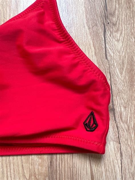 Volcom Bikini Women S Fashion Swimwear Bikinis Swimsuits On Carousell