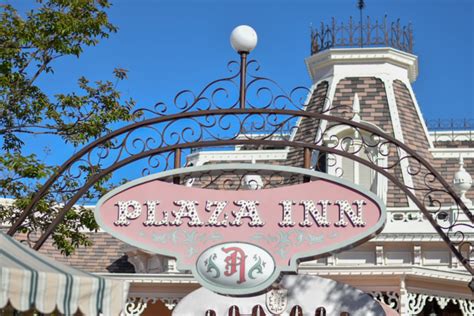 Plaza inn - Disneyland Park - Food at Disneyland