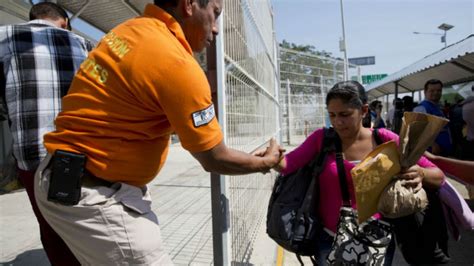 Llega a México grupo piloto de migrantes cubanos que va a EU Proceso