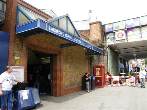 Ladbroke Grove Station A Picture From Hammersmith To Barking