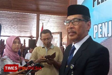 Sujito Dilantik Jadi Pj Sekda Cilacap Siap Dukung Program Kerja