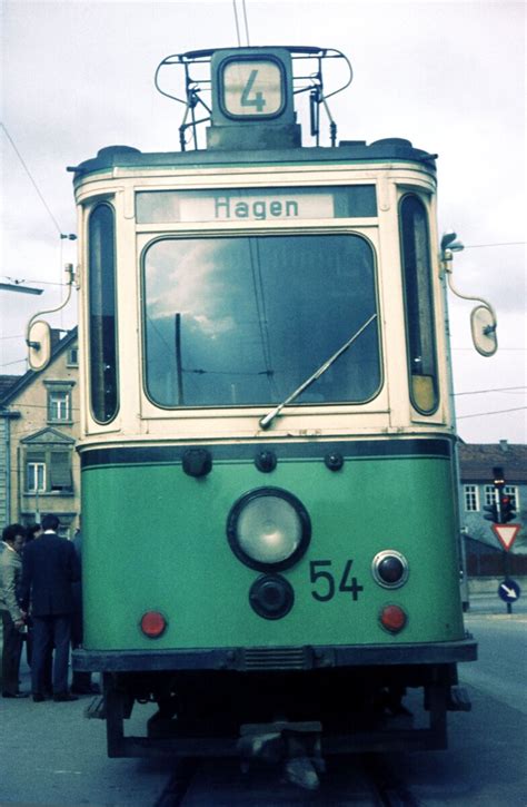 Straßenbahn Reutlingen Tw 54 ME 1928 auf Linie 4 wartet in